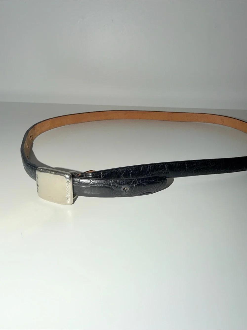 Black Genuine Leather Crocodile Embossed Thin Belt w/ Silver Square Buckle, Sz S